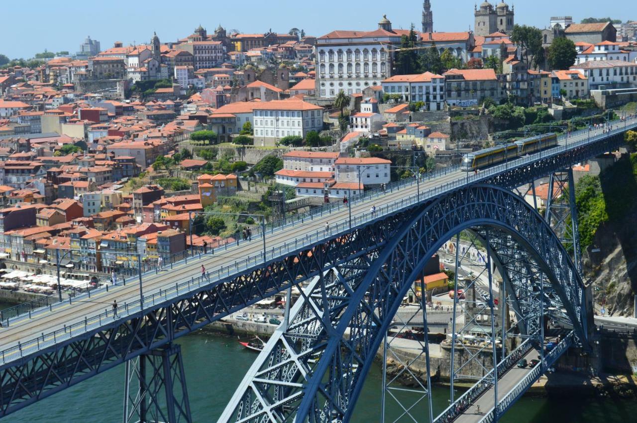 Pôr do Sol Apartamento Vila Nova de Gaia Exterior foto